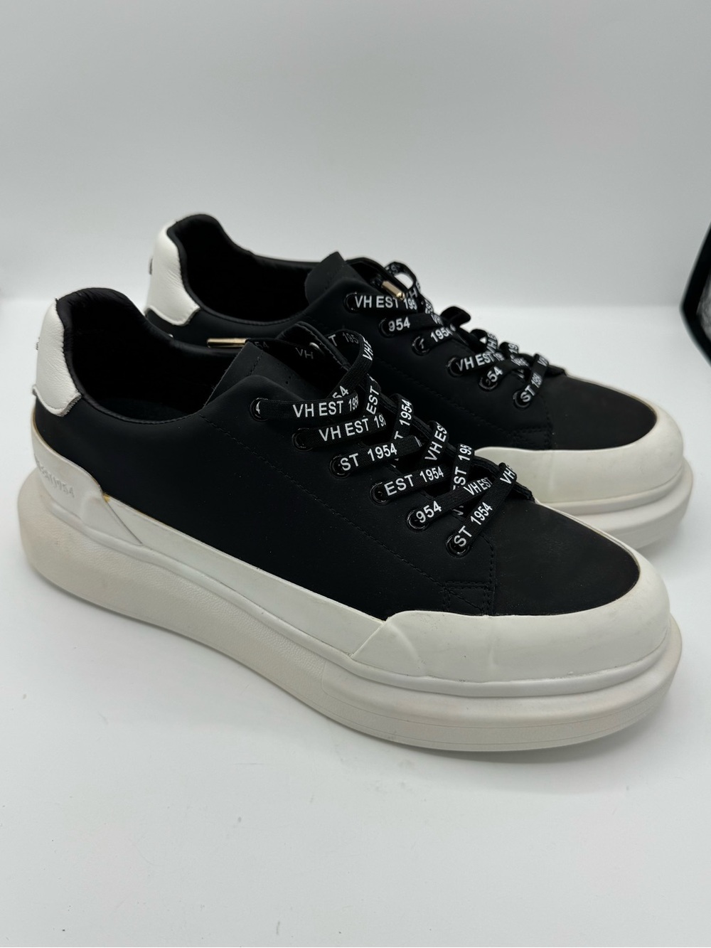VINTAGE HAVANA angela platform sneaker in black/white size 10 NEW trendy school